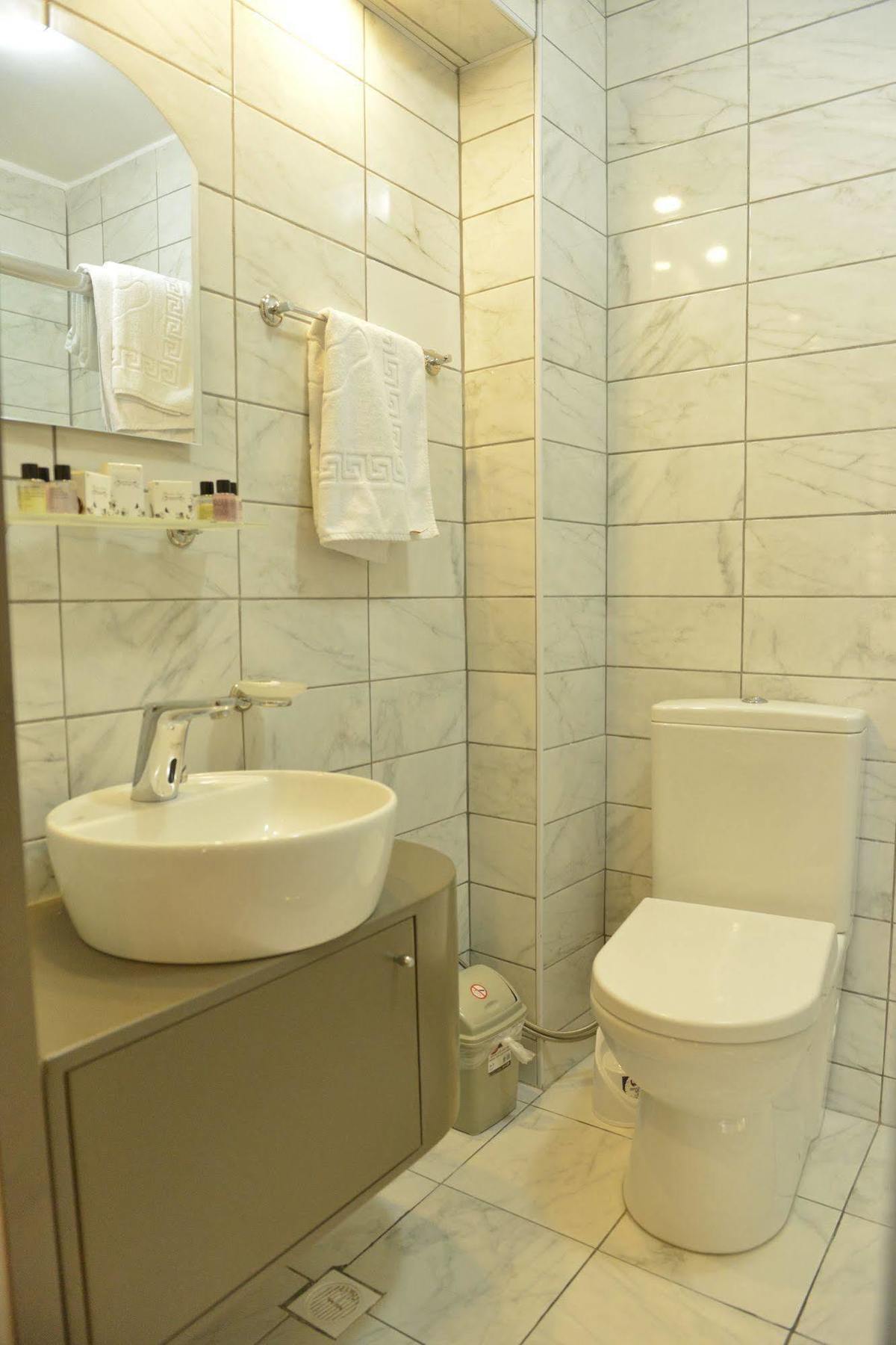 Turkeli Otel Istanbul Luaran gambar