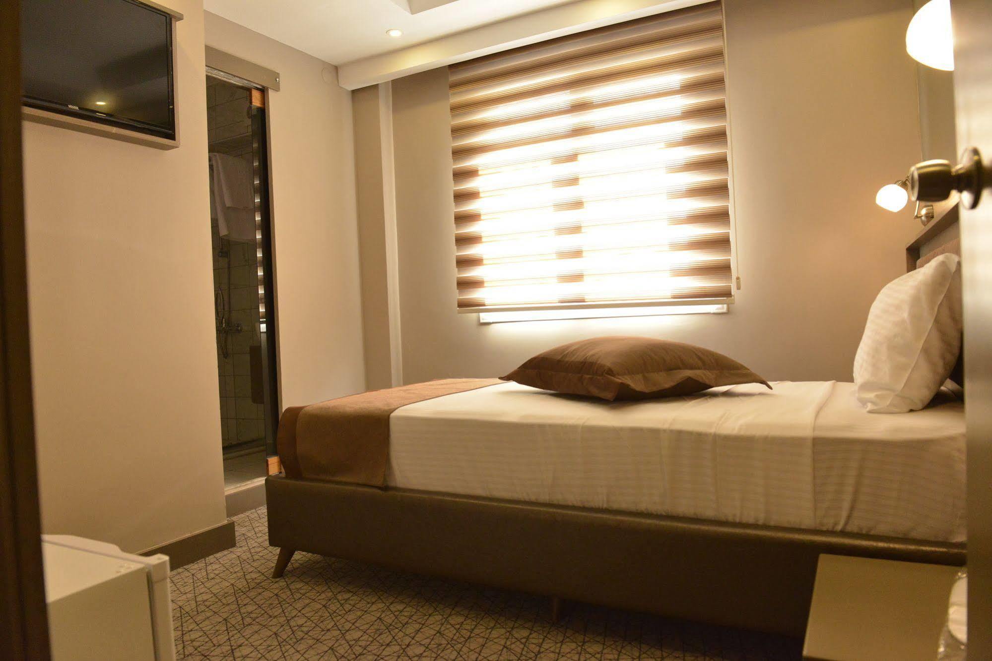 Turkeli Otel Istanbul Luaran gambar